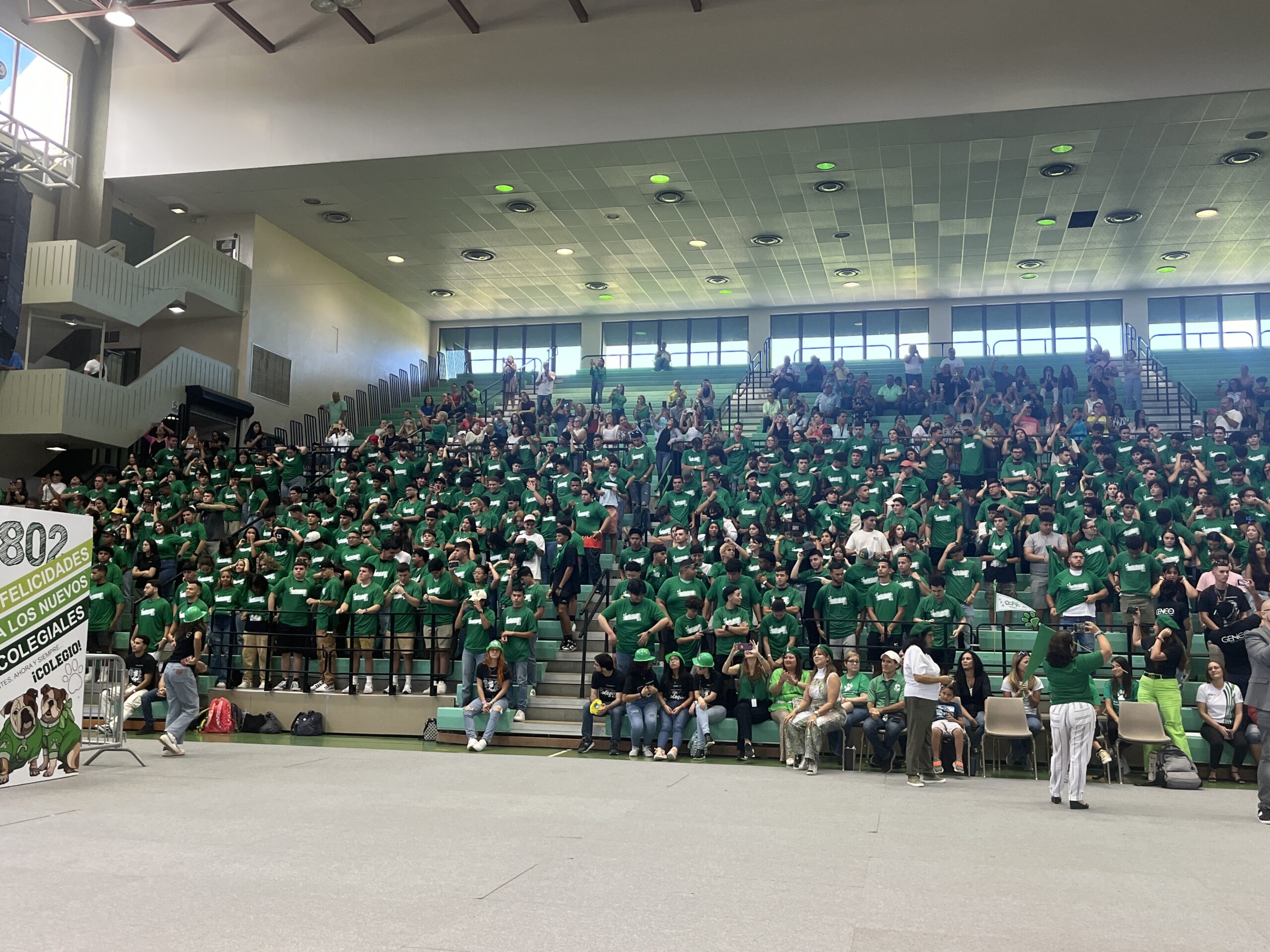 El Recinto Universitario De Mayag Ez Recibe A Sus Estudiantes De Nuevo