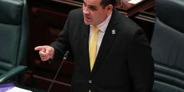 Representante busca eximir del IVU los pañales para niños, la ropa y los zapatos para bebés y niños pequeños