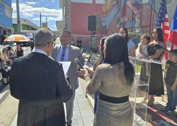 Juramenta a su segundo término alcalde de San Lorenzo 