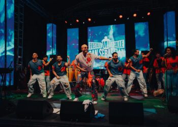 Imponente la presentación artística del salsero Andres Waldemar en la SanSe