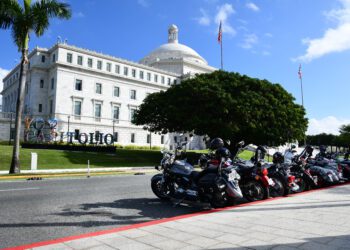 Comparecen motociclistas para pedir enmiendas a la Ley de Tránsito