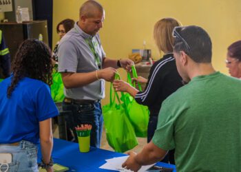 LUMA educa sobre seguridad eléctrica a residentes de Maricao como parte de la iniciativa “LUMA en tu Comunidad”