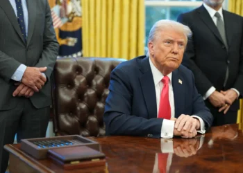 Entran en vigor los aranceles de Trump a Canadá y México, y China apunta al sector agrícola de EEUU