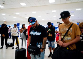 La colaboración entre la Compañía de Turismo y la Administración de Vivienda Pública permite a los niños puertorriqueños vivir una experiencia única con los Orlando Magic