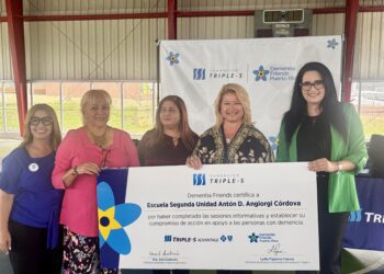 Fundación Triple-S y Dementia Friends hacen historia al certificar  a la primera escuela en Puerto Rico