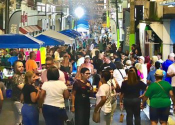 Aguas Buenas celebra el 2do Aniversario de “Sal pa’l pueblo” para impulsar el desarrollo económico y el comercio local