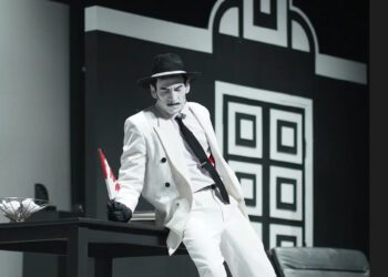 El Absurdo anuncia nuevas funciones de  “Historia de terror casi en blanco y negro”  tras éxito de público y crítica