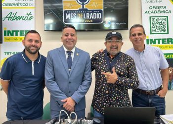 El Centro Cibernético de Aibonito celebra el Mes Nacional de la Radio con un homenaje a nuestros locutores