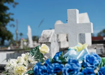 Municipio de Camuy anuncia horario de los cementerios para el Día de las Madres