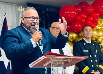 Moca reconoce a bomberos durante la celebración de la Semana de los Bomberos