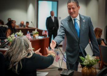 Municipio de Cataño reajusta su presupuesto con sobrante histórico de 12.6 millones de dólares