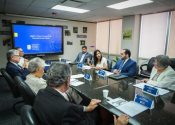 Exsecretarios del Trabajo se reúnen para aportar a la transformación del Departamento