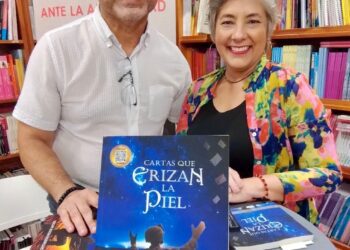 Presentan “Cartas que erizan la piel”, una historia real de amor en medio de la guerra