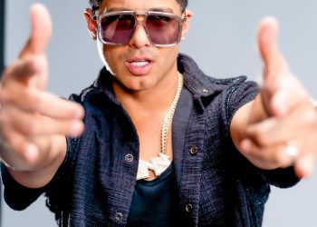 Ken-Y lanza su nuevo tema “¿QHCO?” (¿Qué hacemos con otros?)