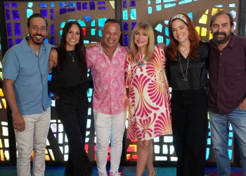 “BAJO TERAPIA”… CADA LOCO CON SU PAREJA  EN BELLAS ARTES DE SANTURCE Y MAYAGUEZ