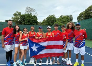 Tenistas Juveniles se destacan en evento regional en El Salvador