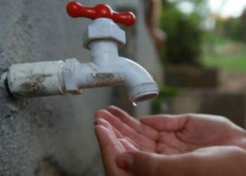 Desesperada comunidad en Hatillo que lleva más de 70 días sin agua