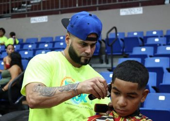 Recortes gratis para el regreso a clases en Trujillo Alto