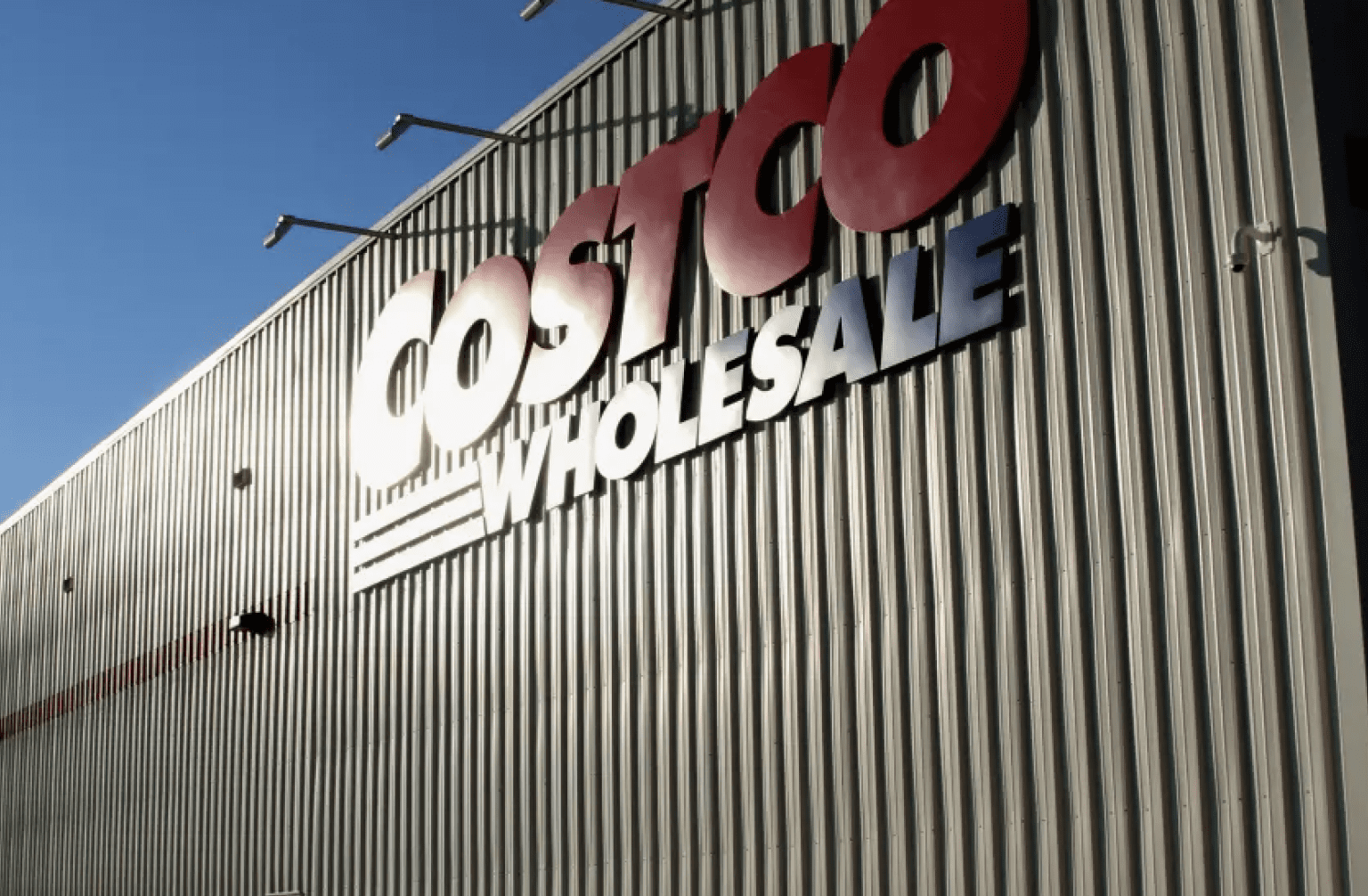 Lululemon demanda a Costco y alega que la compañía vende imitaciones de ...