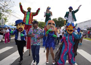Río Grande se viste de Fiestas de Carnaval para conmemorar sus 185 años de fundación con música, comparsas y un desfile de reinas del 17 al 20 de julio   