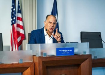 Senado investiga discrepancias en el currículo y baja tasa de aprobación en reválida de terapistas respiratorios