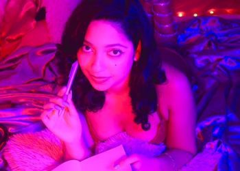 Encanto Productions LLC presenta   Estrella: Un Retrato Absurdo Puertorriqueño