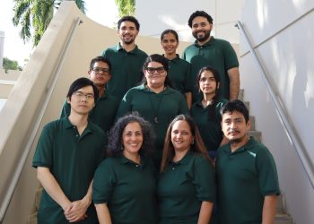 Equipo AlgaeNano+ de la Facultad de Ciencias Naturales es campeón nacional del AlgaePrize 2023–2025