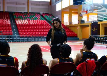 La psicóloga Joharys Aybar lanza el programa “La Finca 100 x 35”, un entrenamiento para fortalecer la salud mental en el deporte