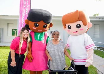 “Quiero Mi Escuela” llega a Yabucoa y la procuradora de las Mujeres regresa a su alma máter para liderar mejoras