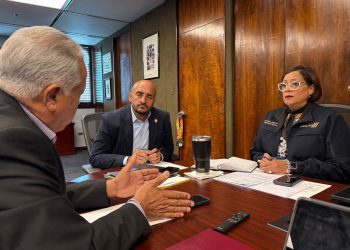 Senador Josian Santiago y Superintendente de la Policía discuten mecanismos para reforzar los Códigos de Orden Público en los municipios