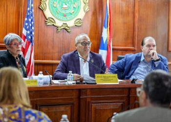 Condómines denuncian irregularidades administrativas que afectan sus derechos