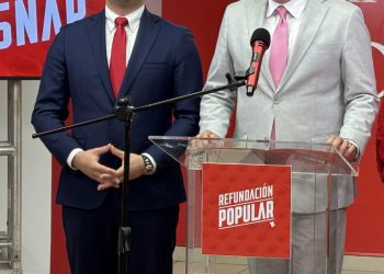 PNP le da la espalda a Jenniffer González 