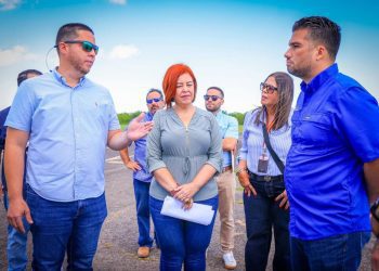 Comisión de Planificación, Permisos, Infraestructura y Urbanismo del Senado investiga las condiciones actuales del puerto y el aeropuerto de Arecibo