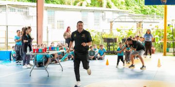 Senador lleva el programa vida activa y saludable a escuelas de Barranquitas