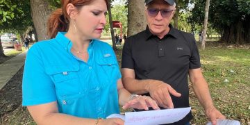 En Cayey, el Municipio continúa proyecto de instalación de aires en escuelas públicas