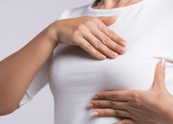 Mujer, cuida tu vida con la prevención del cáncer de mama