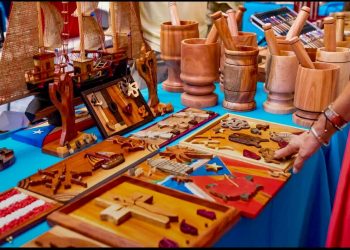 La Placita Soegaard se llena de color y cultura con el regreso de los Encuentros de Artesanos