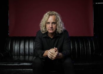 La legendaria voz de la banda Chicago  Jason Scheff  llega en concierto para interpretar todos los éxitos