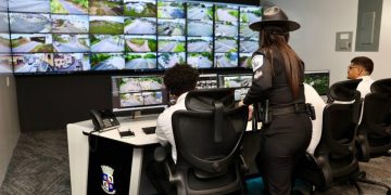 Alcalde inaugura moderno Centro de Monitoreo y Sistema de Cámaras de Seguridad en Manatí