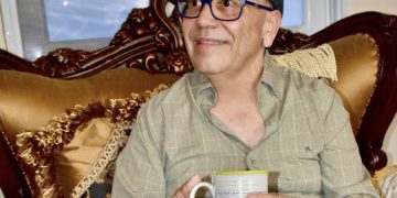 El trovador puertorriqueño Edgardo Delgado lanza el tema “Té de Muña y Té de Coca”