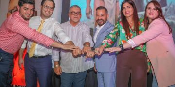 Celebración popular en Arecibo, alcalde Ramírez Irizarry anuncia su candidatura a la reelección