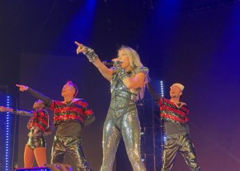 Fey presenta sus éxitos en el Coca-Cola Music Hall