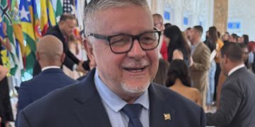 Certificado el superávit de $8 millones en Arecibo y $15 millones en caja.