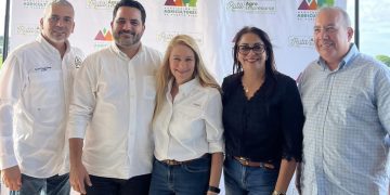 Alcalde de Hatillo da la bienvenida a la Ruta Agro Empresarial