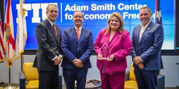 Exaltan el legado de Jenniffer González como comisionada residente y sus ejecutorias como gobernadora