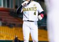 Gigantes pintaron de blanco a los Indios con pizarra 9-0