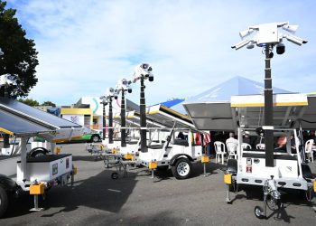 DSP impulsa la seguridad en la Región Norte con la entrega de torres de cámaras solares