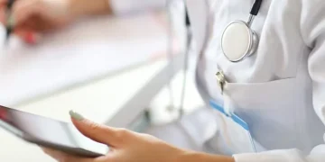 Profesionales de la salud piden a la Gobernadora no firmar el PS 504 por considerarlo un riesgo para la vida de las personas gestantes