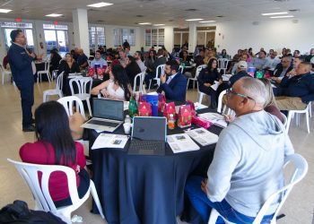 Federación de Alcaldes orienta a municipios sobre la gestión de estorbos públicos