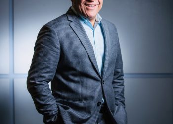 La emisora QBS anuncia importante alianza con el Hipódromo Camarero para transmitir carreras y ampliar la audiencia del deporte hípico en Puerto Rico